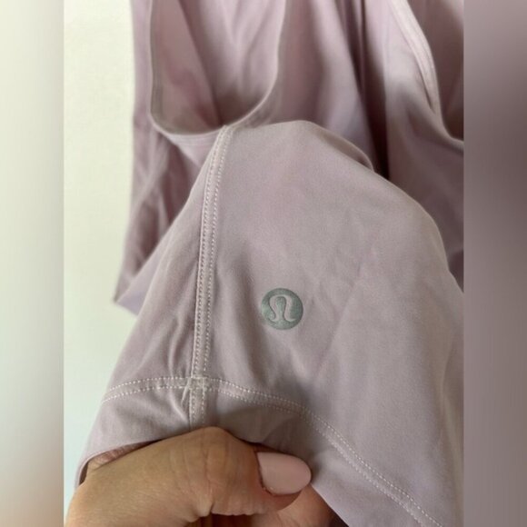 Lululemon Go For Double Tank Silver Lilac Size 4 - Picture 12 of 12